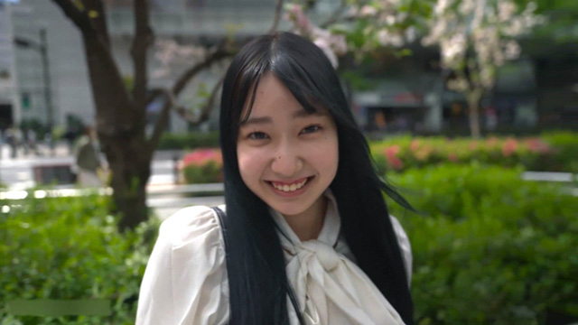 初撮影・顔出し！！3日間限定1980pt！！現○時代は恋愛禁止！！表舞台を目指した清純派地下アイドルだった現◯女子大生に生中出し＆口内射精！！2